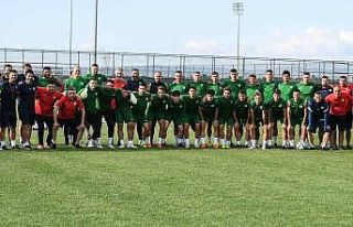 Bursaspor, Afyon’daki ilk antrenmanını gerçekleştirdi