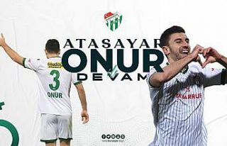 Bursaspor, Onur Atasayar’la yeniden anlaşmaya vardı