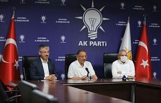 Büyükkılıç, AK Parti Teşkilatı ile bayramlaştı