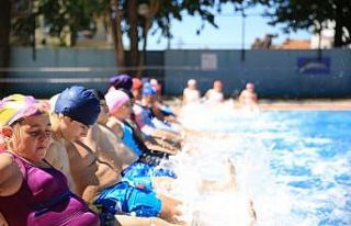 Büyükşehir Çine’de yüzme kursu düzenliyor