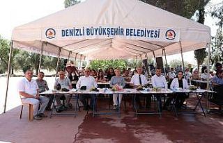 Büyükşehir destekliyor, çiftçiler üretiyor
