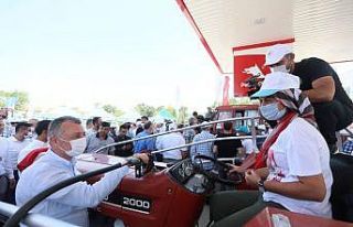 Büyükşehirden çiftçilere 2 milyon litre akaryakıt...