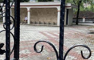 Cami bahçesindeki hırsızlık bu kadarına da pes...