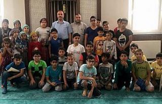 Camiler, çocuklarla cıvıl cıvıl