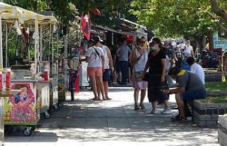 Çanakkale’de Covid-19 vakaları arttı, valilik...