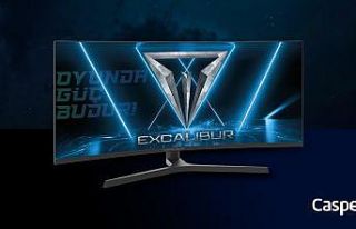 Casper yeni Excalibur monitörü ile oyun oynamayı...