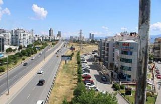 Çiğli’de sökülecek ağaçlar tramvay gelince...