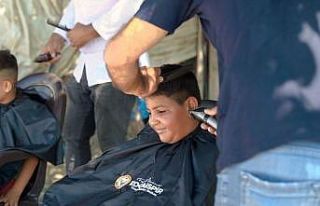 Çocukların bayram tıraşı belediyeden