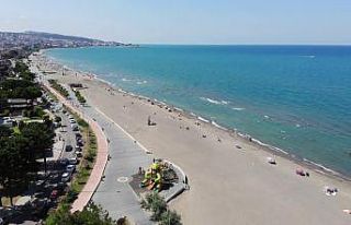 Çöl sıcaklarının yaşandığı Samsun’da sahiller...