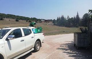 Çöp konteynerleri dezenfekte edildi