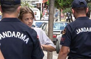 Covid-19 vaka sayılarında artış yaşandığı...
