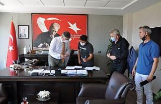 Covid-19’dan hayatını kaybeden kardeşinin anısına...