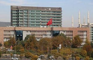 Damadını oğlunun eşiyle ilişki yaşadığı için...