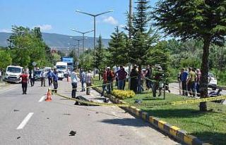 Devrilen motosikletin sürücüsü hayatını kaybetti