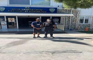 Didim’de çalıntı motorla gasp yapan şüpheli...