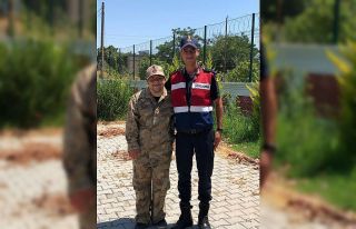 Down sendromlu genç asker oldu