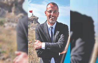 Dr. Yılmazyaşar, Türk Tarih Kurumu Bilim Kurulu...