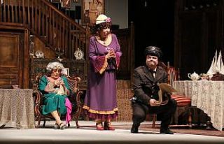 Duayen tiyatrocular Akşehir’e hayran kaldı