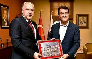 Dündar’a kardeş ziyareti