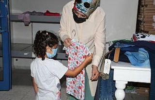 Düzce Belediyesi bayram öncesinde çocukları sevindiriyor