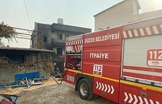 Düzce İtfaiyesi Manavgat’ta