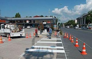 Düzce’de yol çizgileri yenileniyor