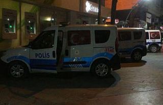 (Düzeltme) Bıçak ve sopalı kavgada kan aktı:...