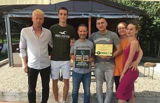 Efsane Mirkovic’i duygulandıran hediye