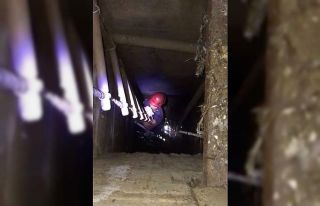 Elazığ’da kuyuya düşen kediyi itfaiye ekipleri...