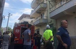 Elektrik kontağından çıkan mahalleyi sokağa döktü
