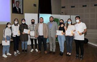 “Ellerimde Güç Var Projesi”nde teorik eğitimler...