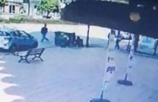 Emekli maaşını çeken adamın pantolonunu sallayıp...