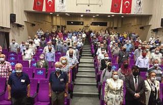 Emekliler Bayraktar’ı 4. kez başkan seçti