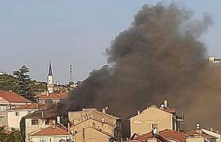 Emet’te ahşap ev yangını korkuttu