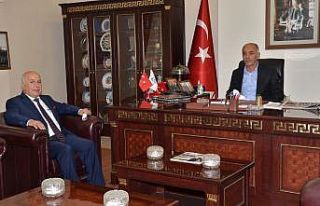 Emniyet Müdürü Aslan’dan, Başkan Yücelik’e...