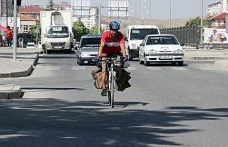 En büyük hayaliydi, Edirne’den Kars’a bisikletle...