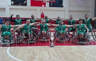 Engel Tanımayan Bursa BESK, Süper Lig’de