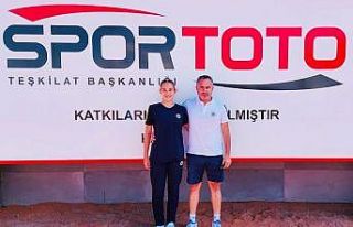 Erdekli sporcu Derya Sayaraman 2. oldu