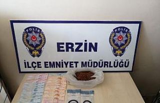 Erzin’de otomobilden uyuşturucu çıktı: 2 gözaltı