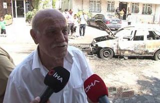 Esenler’de bir otomobil alev alev yandı