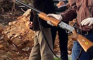 Evinin bahçesinde tüfekle vurulmuş halde bulundu