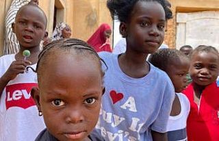 Fakirliğin pençesindeki Nijer’de çocukların...