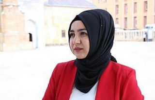 Fatma öğretmen hayatı resmederken tanıştığı...