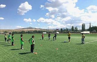 Felahiye’de futbol coşkusu