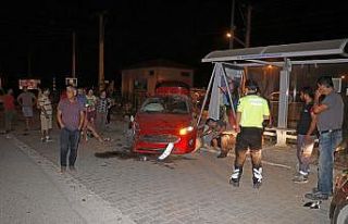 Fethiye’de otomobille kamyonet çarpıştı: 2 yaralı