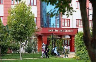 GAÜN Eğitim Fakültesi’ndeki tüm bölümlere...