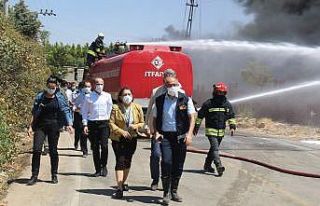 Gaziantep’te depoda çıkan yangına müdahale sürüyor