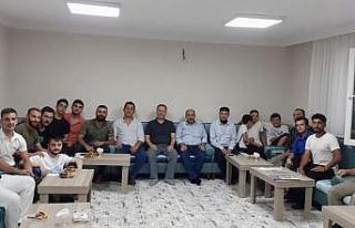 Gençlerle baş başa