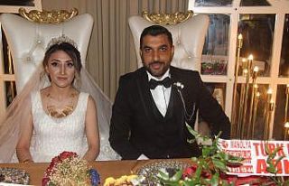 Gençlik Kolları Başkanı Kara, dünya evine girdi