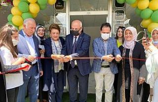 Girişimci kadınlar açılışta buluştu